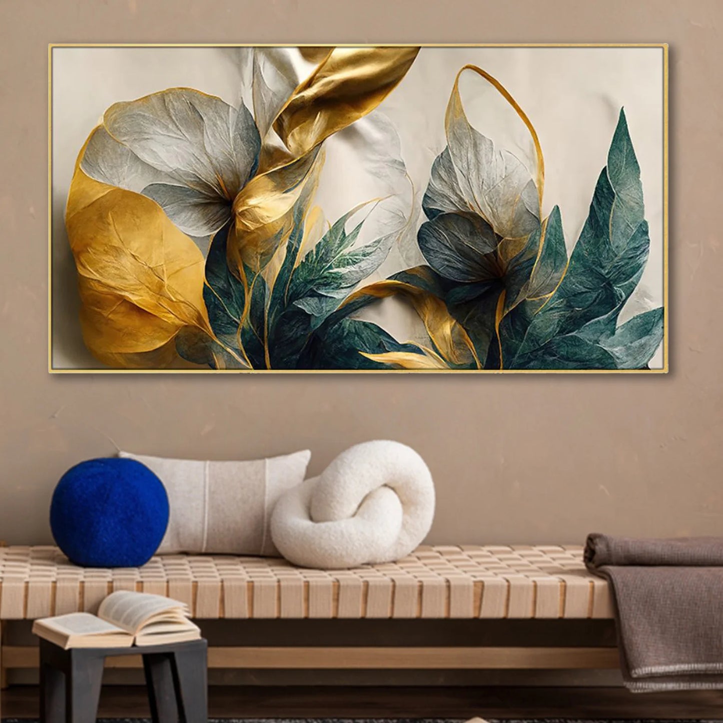 Stylist Obstruct Wall Frame