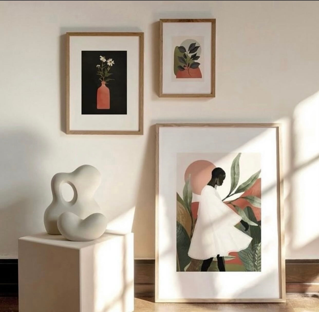 This stunning 3-Piece art wall frame Set